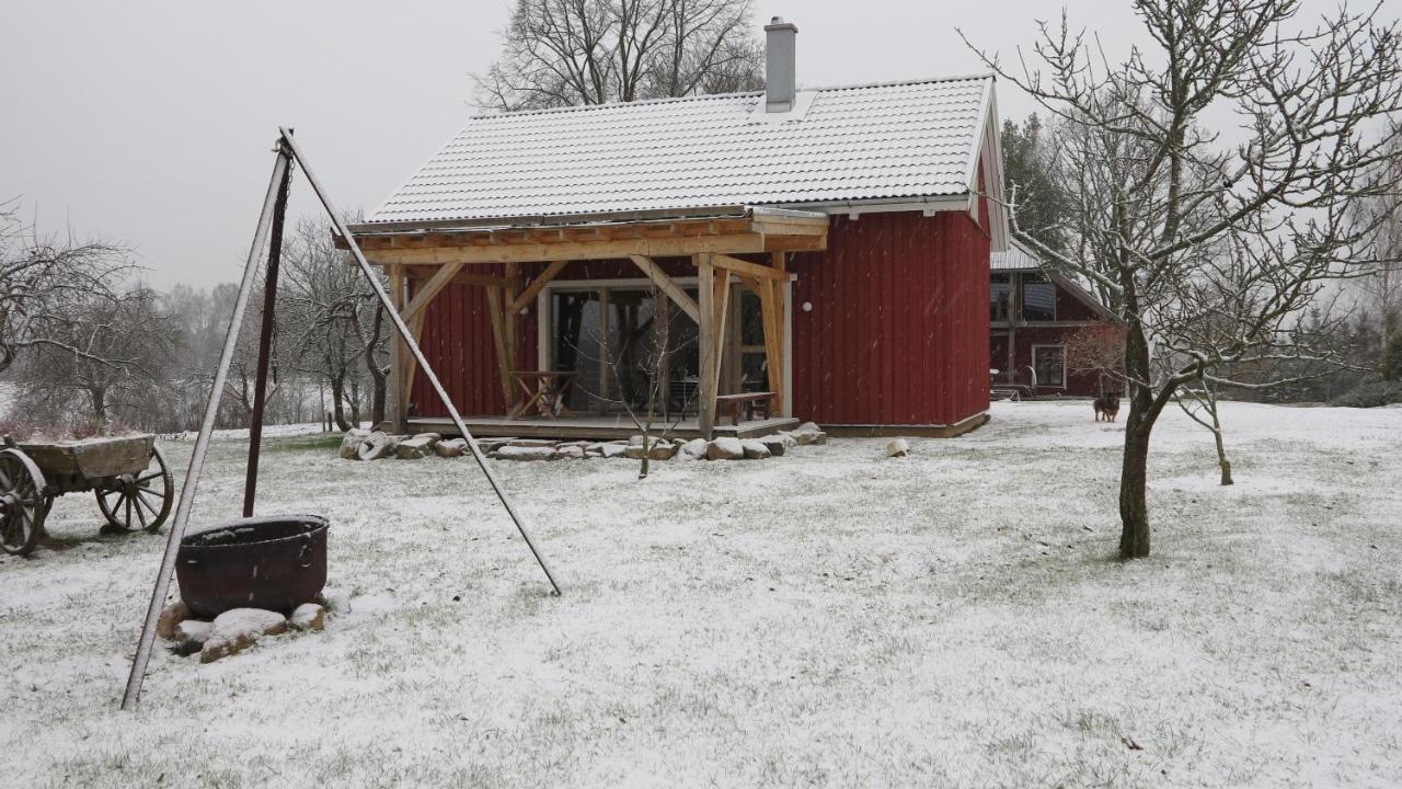 Pensjonat Mednieki Kalvene Krusati Zewnętrze zdjęcie